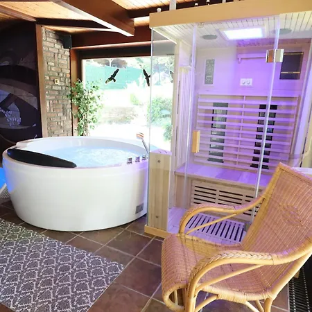 Mit Schwimmbad, Whirlpool & Sauna Am Nuerburgring * Leimbach (Ahrweiler)