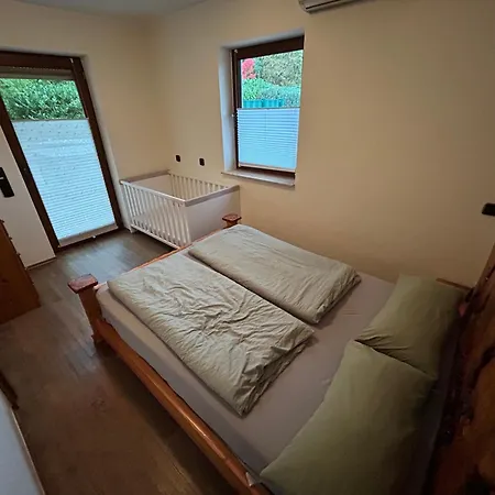 Mit Schwimmbad, Whirlpool & Sauna Am Nuerburgring Leimbach (Ahrweiler)