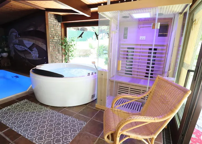 Mit Schwimmbad, Whirlpool & Sauna Am Nuerburgring * Leimbach (Ahrweiler)