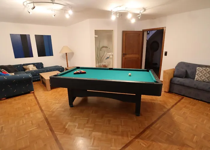 度假居 Mit Schwimmbad, Whirlpool & Sauna Am Nuerburgring Leimbach (Ahrweiler)